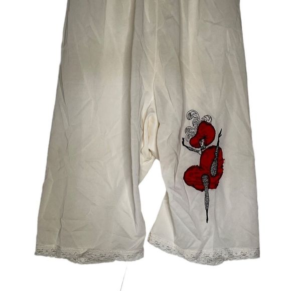 Vintage Nylon Cropped‎ Pants with Dancing Girl - Picture 3 of 5